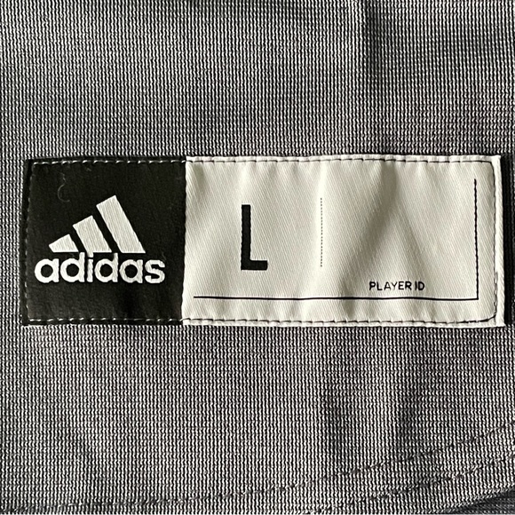 Adidas St. Louis Cardinals Grey/Red Baseball Jersey (L) - Picture 6 of 10